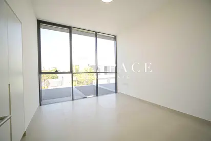 Prestige Smart Villa | Nature-Inspired Elegance | Resale