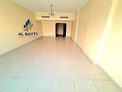 Hot Offer Huge Size 3bhk Ready To Move See View Prime Location Family Building Parking Free Only 80k