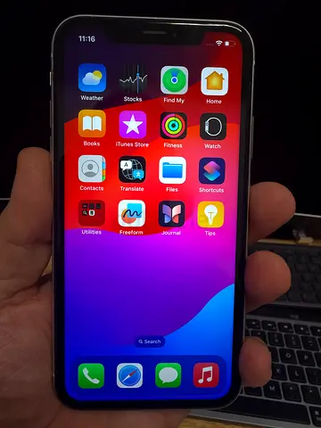 iPhone Xr 64GB White Like New Condition