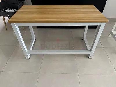 Simple wooden top study desk with white metal frame 120x60x75