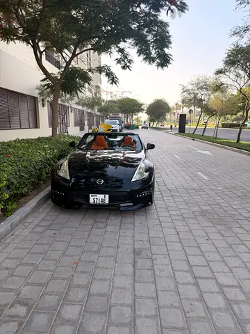 Nissan 370Z Roadster 2010 | GCC Specs | Well Maintained