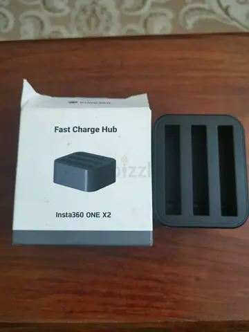 Insta360 ONE X2 Fast Charge Hub (3-battery charger)