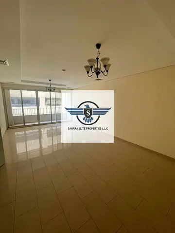 2bhk huge hall 2 bedroom 2 fullwashroom Sahara center chailer free one Maid Room