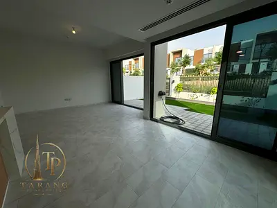 Vacant 4BR + Maid | Expansive Plot | Premium Family Living