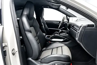 صورة مصغرة 9 لـ 2020 Porsche CAYENNE