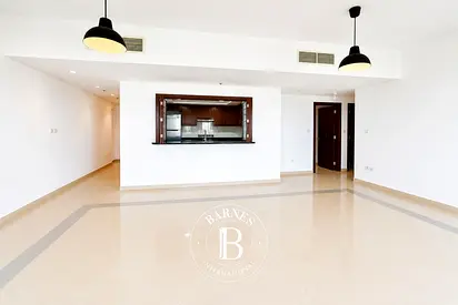 Spacious Unit | Great Views | Vacant