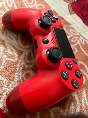 Red DualShock 4 Sony PlayStation 4 Controller - Good Condition