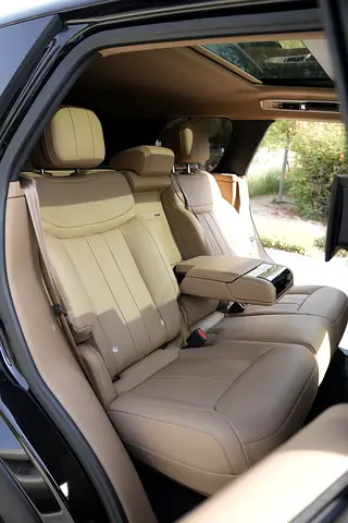 صورة 9 لـ 2024 LAND Rover RANGE ROVER