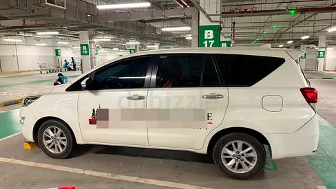 Toyota Innova Standard 2016