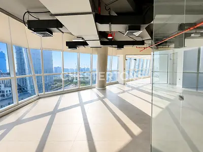 Fitted | Panoramic Canal View| Partition | Ready