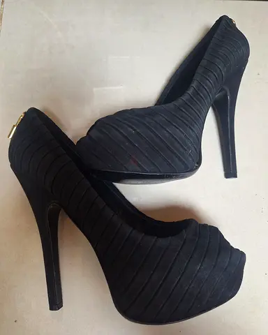 Original Louis Vuitton shoes EU 36.5