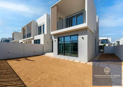 Corner Unit | Spacious Unit | Ready to Move