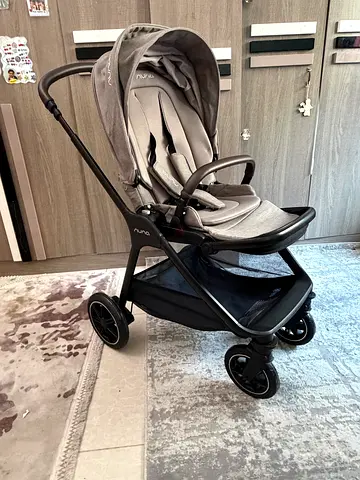Brand new nuna triv next stroller