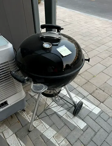 WEBER Master-Touch GBS E-5750 - Black