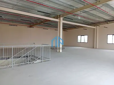 Road facing | Insulated warehouse | 4236 sqft Area
