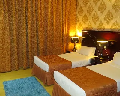 Fully Furnished Private Room Available Today