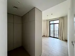 Vacant / Best layout / High floor /Ready to Movein