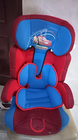 Kids Car Seat Booster with Harness - Lightning McQueen design