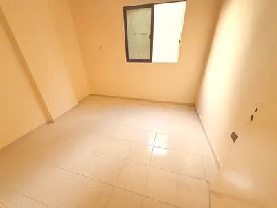 Ready-to-Move 3BHK with 2 Bathrooms & Balcony Window ac Rent 31k