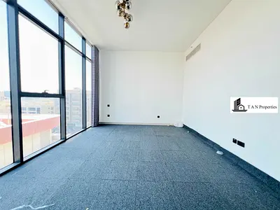 Spacious Studio | With Kitchen Appliances | Close To Metro