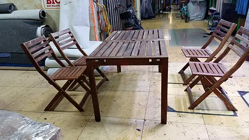 Wooden Folding Outdoor Dining Table with 4 Folding Chairs