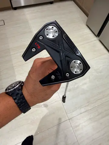 Scotty Cameron limited concept 7.2r putter