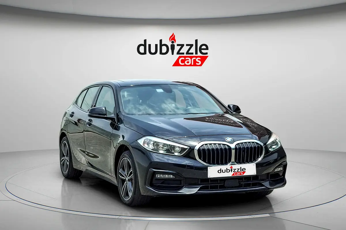 BMW 1-Series 2021 — photo 1 of 15