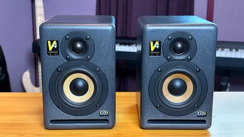 KRK V4 Series 2 — 2-Way 4” Active Studio Speakers (Pair)