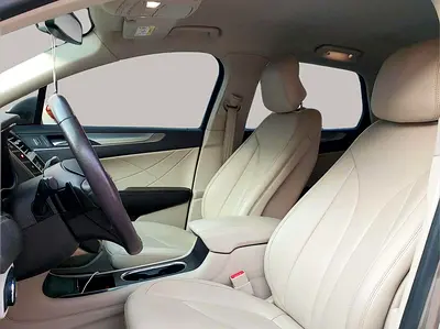 صورة 11 لـ 2019 Lincoln MKC