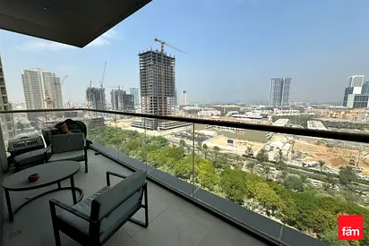 close to super market, near to exit, mid floor apt