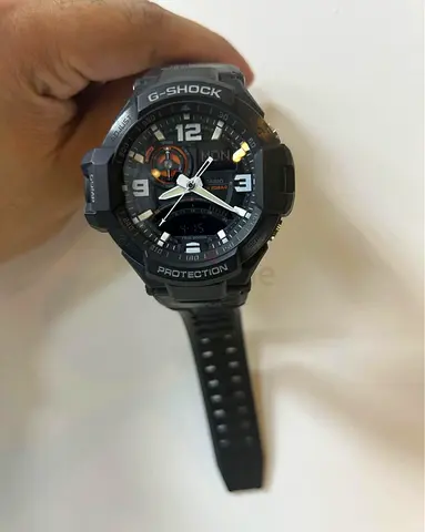Original g shock watch for sale gravity master 450 Aed last