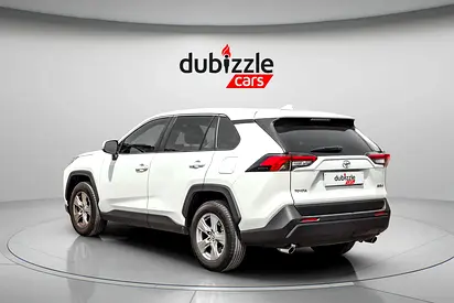 صورة 8 لـ 2025 Toyota RAV 4