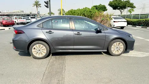 2025 Toyota COROLLA 照片 4