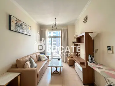 LUXURY FURNISHED | READY TO MOVE | PRIME LOCATION