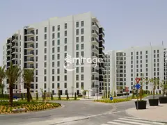 Contemporary Chic | Modern 1BR | Vacant