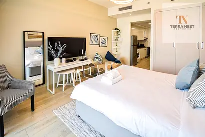 NEAR EXIT | LUXURIOUSLY FURNISHED | HIGH FLOOR