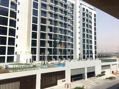Premium 1bhk Apartment|High floor | Partial Lagoon | Prime Location