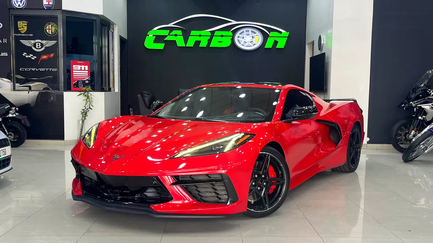 Chevrolet Corvette 2020 — photo 1 of 16