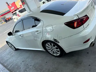 Lexus IS 300 2008 GCC Specs - Well Maintained