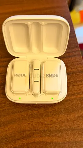 RØDE Wireless Mic (Dual) with Charging Case - White
