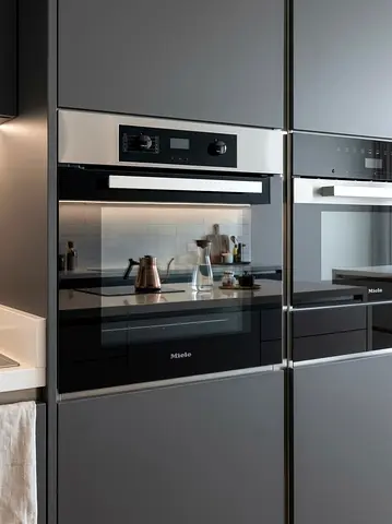 Miele Series 6 Built-in Combi Oven 60cm – Like New | Premium German Quality
