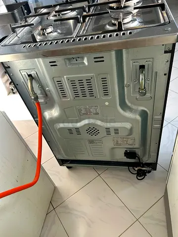 Oven