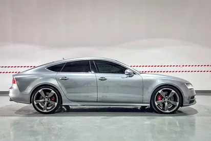 2014 AUDI RS7 — фото 4