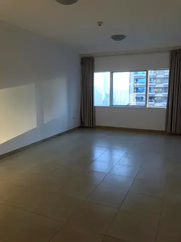 VACANT! Many Units! Great Deals