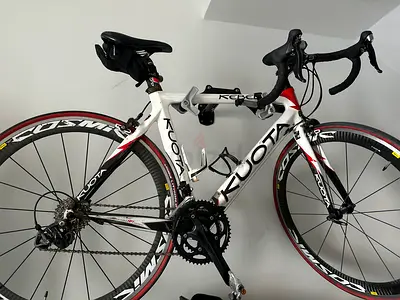 Kuota Kebel Full Carbon Road Bike – Mavic Cosmic SL Carbon – Shimano 105