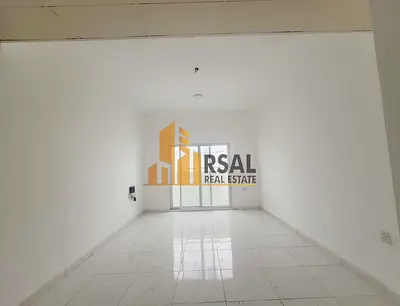 1BHK With 2Bathroom With Balcony/Family Building/Near Muwahila Bus Station