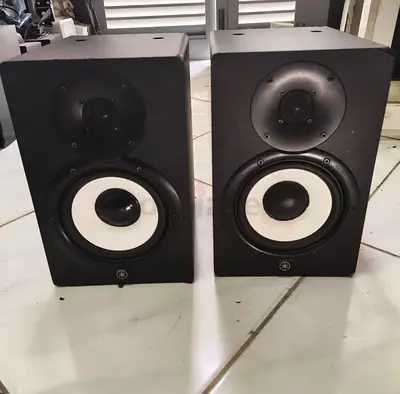Yamaha Powered Speaker HS71