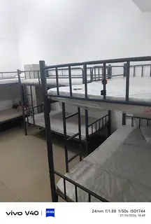 🛏️ Ladies Room Bed Space Available – Al Warqa 1