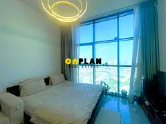 Premium Upgraded Studio I Furnished I Immediate Move‑In