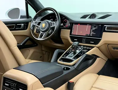 2018 Porsche CAYENNE — миниатюра 11